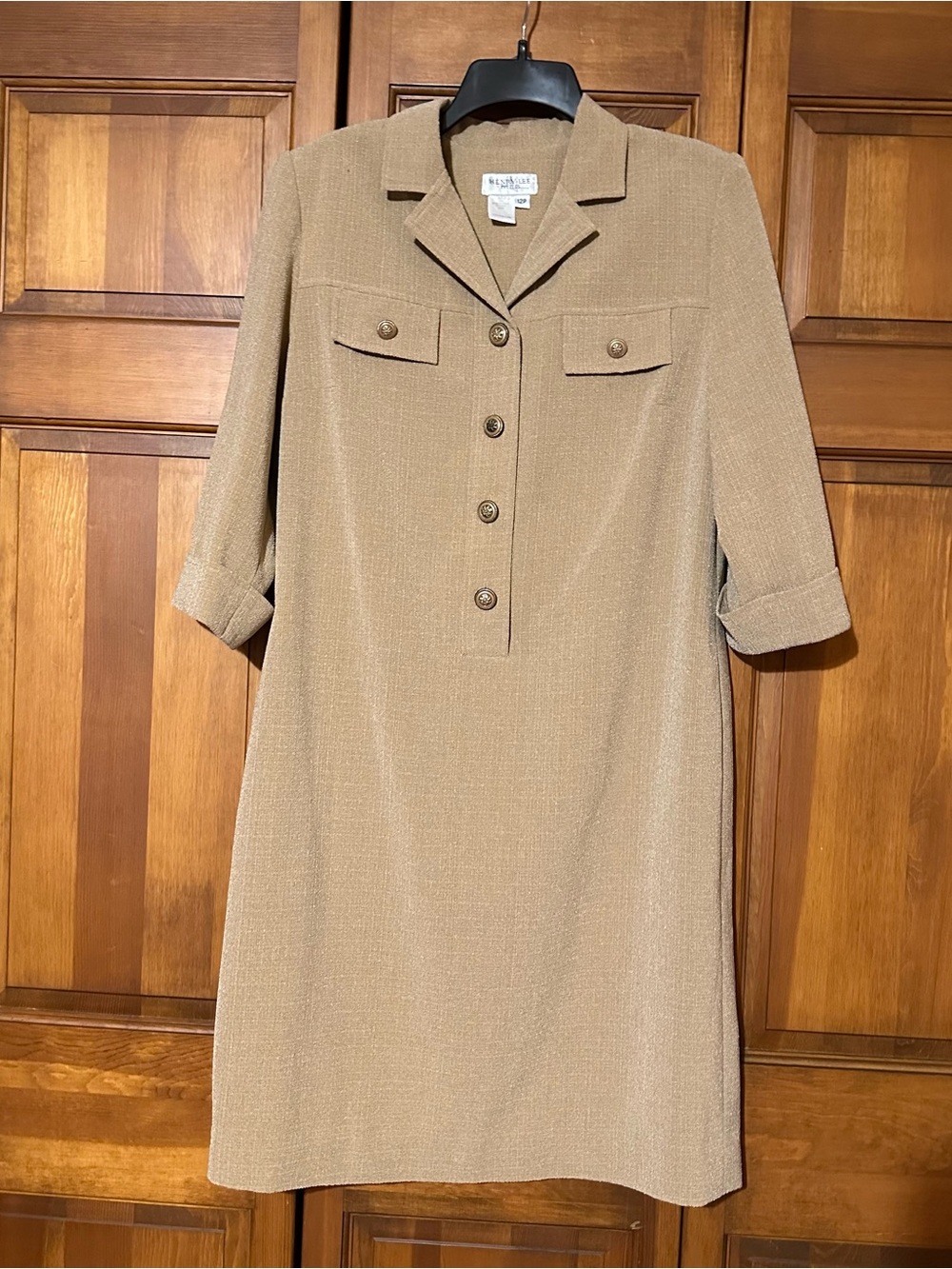 Vintage Henry Lee Petites Beige Shift Dress with Notch Collar 12P